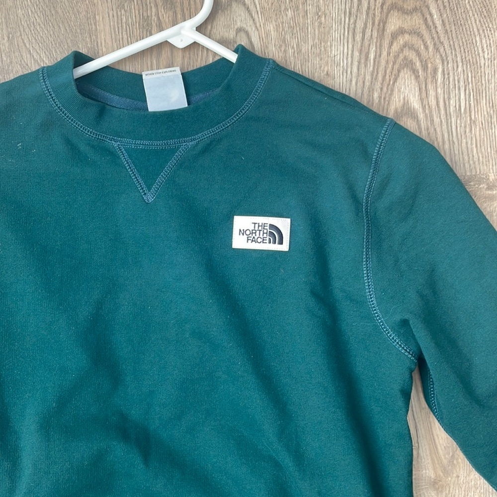 Women’s The North Face green crew sweatshirt size large